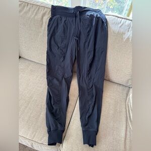 Lululemon Dance Studio Mid-Rise Jogger Full Length -size 6
